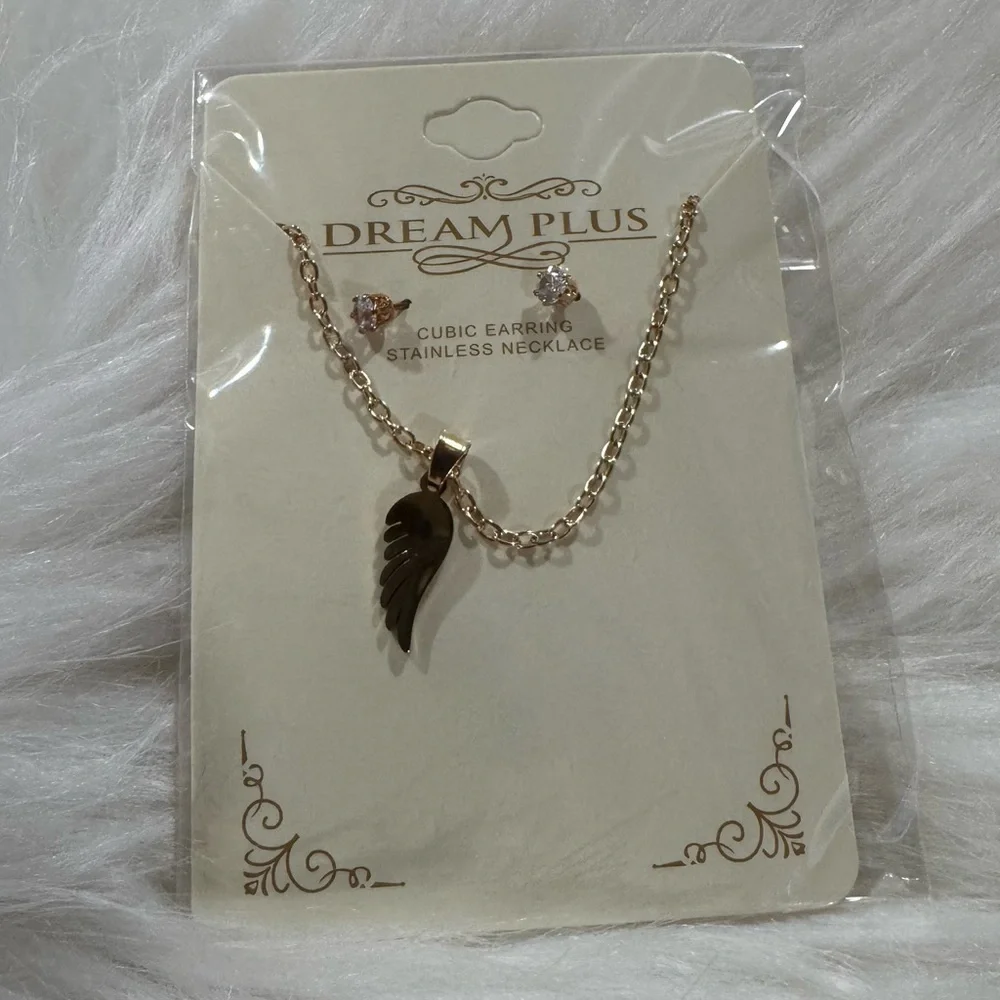 Gold Wing Necklace and Earring Set